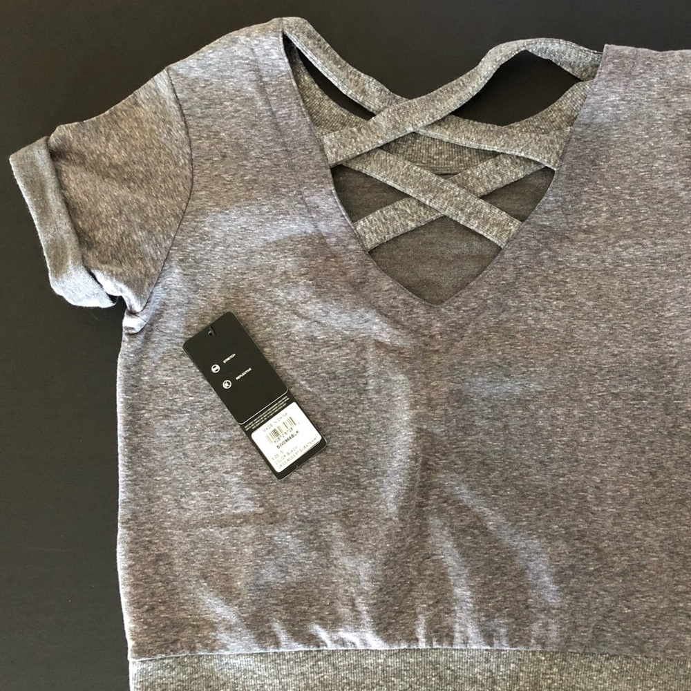 Sketchers Sport tee; grey; size small